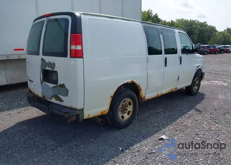 2010 Chevrolet Express 2500 Work Van из США, поврежденный, VIN 1GCZGFBG1A1126735